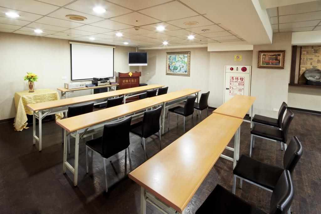 Lincoln Hotel Tainan Dış mekan fotoğraf