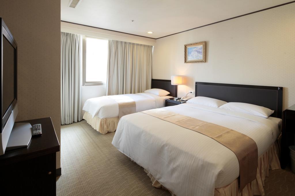 Lincoln Hotel Tainan Dış mekan fotoğraf