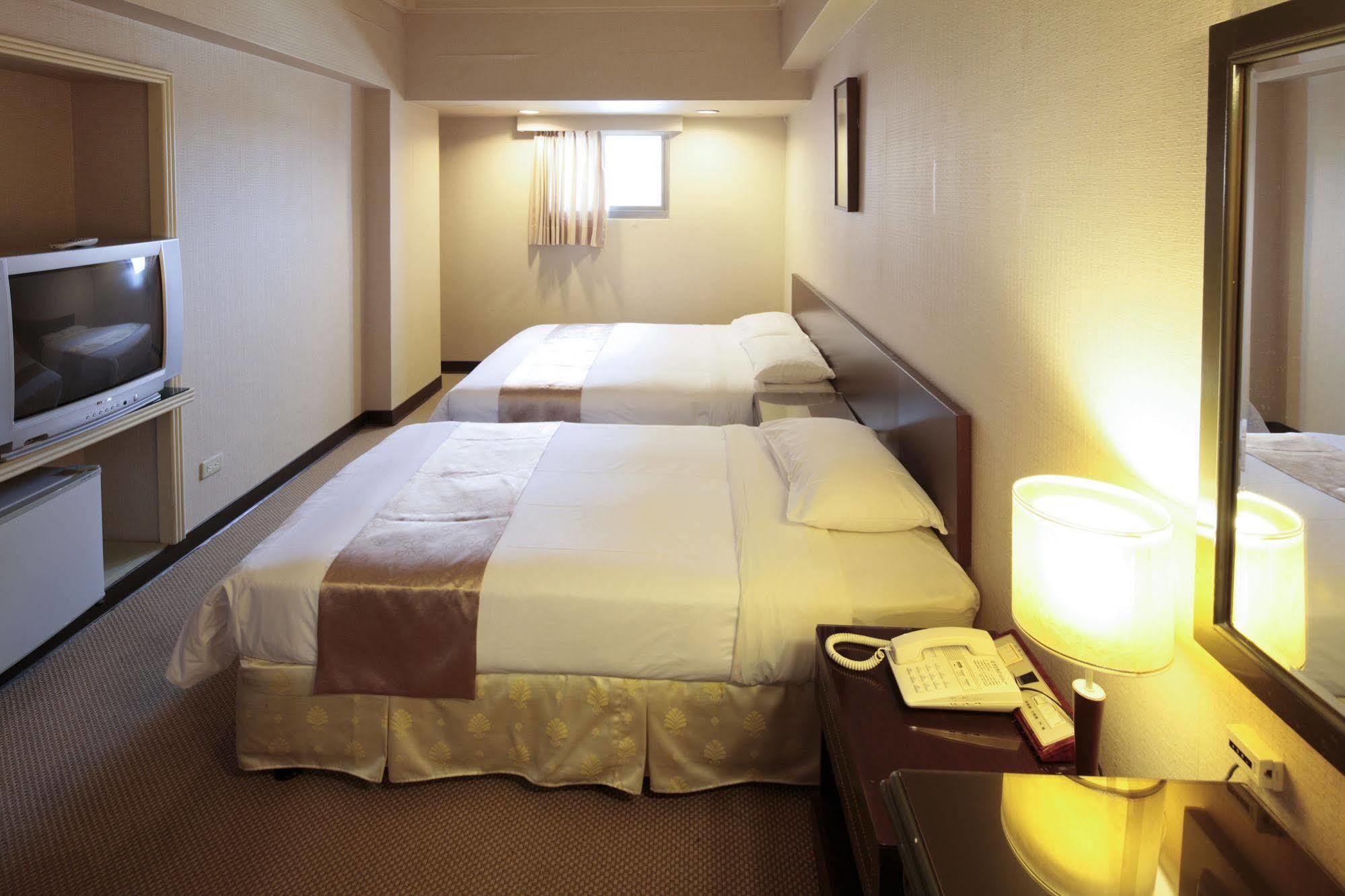 Lincoln Hotel Tainan Dış mekan fotoğraf